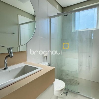 Cobertura com 406m², 4 quartos (sendo 4 suítes), 5 garagens, no bairro Santinho em Florianópolis