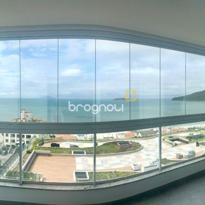 Apartamento com 180m², 3 quartos (sendo 3 suítes), 3 garagens, no bairro Ingleses em Florianópolis