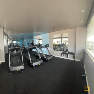 Apartamento com 180m², 3 quartos (sendo 3 suítes), 3 garagens, no bairro Ingleses em Florianópolis