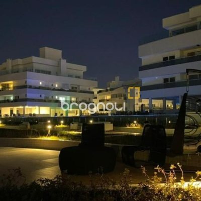 Apartamento com 180m², 3 quartos (sendo 3 suítes), 3 garagens, no bairro Ingleses em Florianópolis