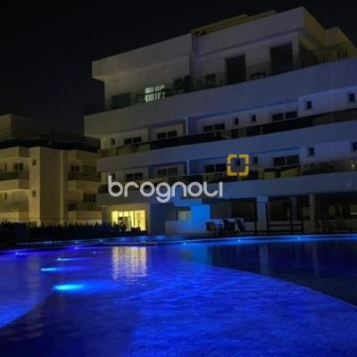 Apartamento com 180m², 3 quartos (sendo 3 suítes), 3 garagens, no bairro Ingleses em Florianópolis