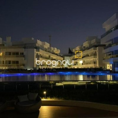 Apartamento com 180m², 3 quartos (sendo 3 suítes), 3 garagens, no bairro Ingleses em Florianópolis