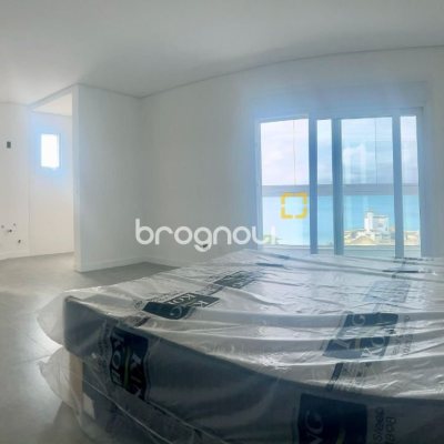 Apartamento com 180m², 3 quartos (sendo 3 suítes), 3 garagens, no bairro Ingleses em Florianópolis