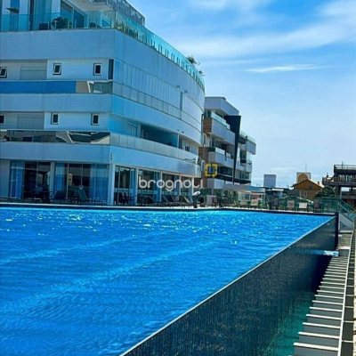 Apartamento com 180m², 3 quartos (sendo 3 suítes), 3 garagens, no bairro Ingleses em Florianópolis