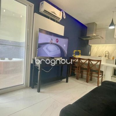 Cobertura com 63m², 2 quartos (sendo 1 suíte), 2 garagens, no bairro Jurerê Internacional em Florianópolis