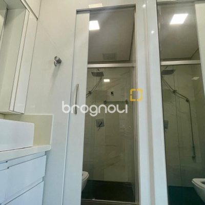 Cobertura com 63m², 2 quartos (sendo 1 suíte), 2 garagens, no bairro Jurerê Internacional em Florianópolis