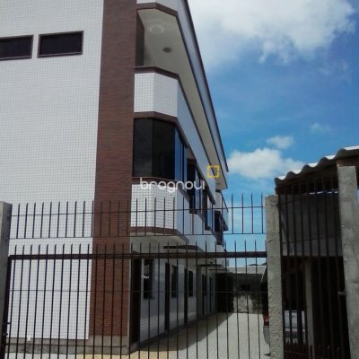 Apartamento com 71m², 2 quartos, 1 garagem, no bairro Ingleses em Florianópolis