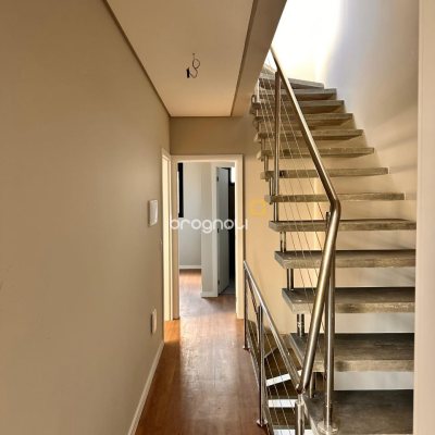 Casa com 201m², 3 quartos (sendo 3 suítes), 2 garagens, no bairro Ingleses em Florianópolis