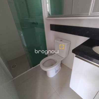 Apartamento com 68m², 2 quartos (sendo 1 suíte), 1 garagem, no bairro Kobrasol em São José