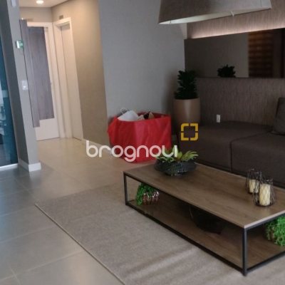 Apartamento com 68m², 2 quartos (sendo 1 suíte), 1 garagem, no bairro Kobrasol em São José