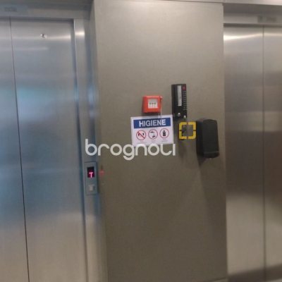 Apartamento com 68m², 2 quartos (sendo 1 suíte), 1 garagem, no bairro Kobrasol em São José