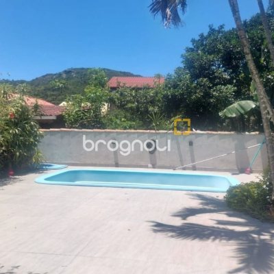 Casa com 530m², 5 quartos, 8 garagens, no bairro Lagoa da Conceição em Florianópolis