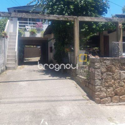 Casa com 530m², 5 quartos, 8 garagens, no bairro Lagoa da Conceição em Florianópolis
