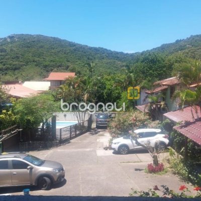 Casa com 530m², 5 quartos, 8 garagens, no bairro Lagoa da Conceição em Florianópolis