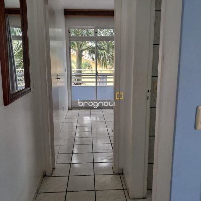 Prédio com 1539m², 21 garagens, no bairro Canasvieiras em Florianópolis