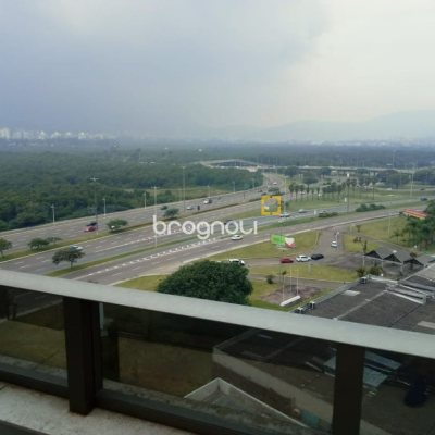 Apartamento com 113m², 3 quartos (sendo 3 suítes), 3 garagens, no bairro Beira Mar Norte em Florianópolis