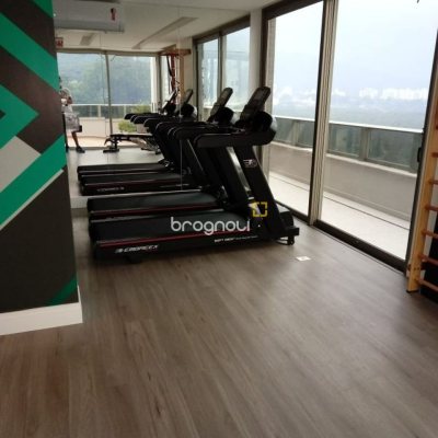 Apartamento com 113m², 3 quartos (sendo 3 suítes), 3 garagens, no bairro Beira Mar Norte em Florianópolis