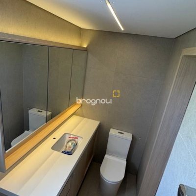 Apartamento com 102m², 3 quartos (sendo 1 suíte), 2 garagens, no bairro Jardim Atlântico em Florianópolis