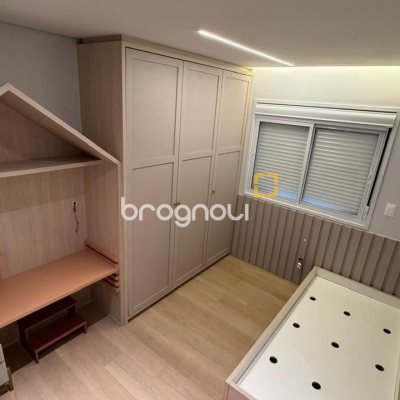 Apartamento com 102m², 3 quartos (sendo 1 suíte), 2 garagens, no bairro Jardim Atlântico em Florianópolis