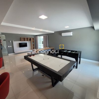 Apartamento com 102m², 3 quartos (sendo 1 suíte), 2 garagens, no bairro Jardim Atlântico em Florianópolis