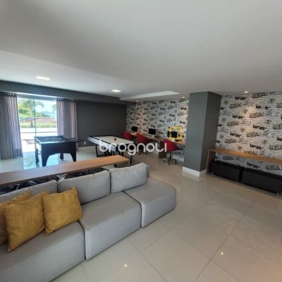 Apartamento com 102m², 3 quartos (sendo 1 suíte), 2 garagens, no bairro Jardim Atlântico em Florianópolis