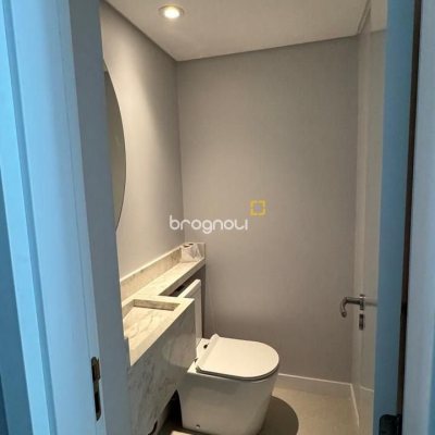 Apartamento com 102m², 3 quartos (sendo 1 suíte), 2 garagens, no bairro Jardim Atlântico em Florianópolis
