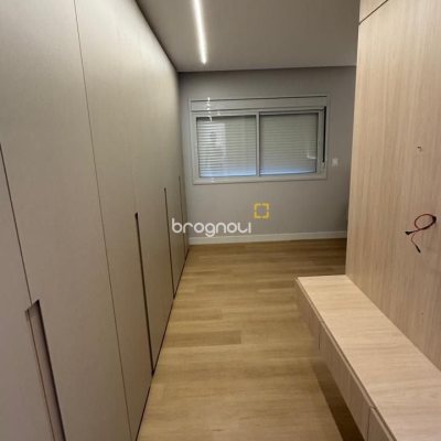 Apartamento com 102m², 3 quartos (sendo 1 suíte), 2 garagens, no bairro Jardim Atlântico em Florianópolis