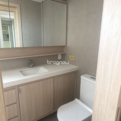 Apartamento com 102m², 3 quartos (sendo 1 suíte), 2 garagens, no bairro Jardim Atlântico em Florianópolis