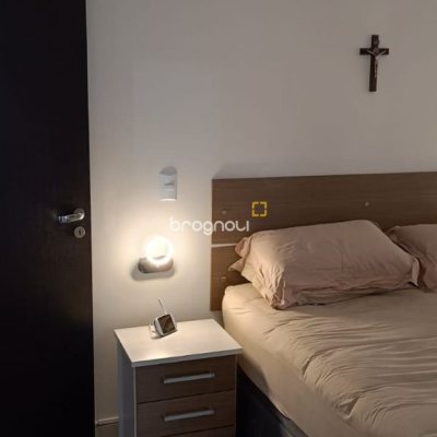 Apartamento com 128m², 3 quartos (sendo 1 suíte), 1 garagem, no bairro Estreito em Florianópolis