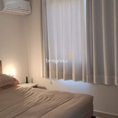 Apartamento com 128m², 3 quartos (sendo 1 suíte), 1 garagem, no bairro Estreito em Florianópolis