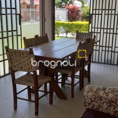 Casa com 114m², 3 quartos (sendo 1 suíte), 1 garagem, no bairro Ingleses do Rio Vermelho em Florianópolis