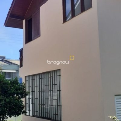 Casa com 114m², 3 quartos (sendo 1 suíte), 1 garagem, no bairro Ingleses do Rio Vermelho em Florianópolis