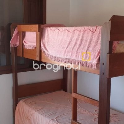 Casa com 114m², 3 quartos (sendo 1 suíte), 1 garagem, no bairro Ingleses do Rio Vermelho em Florianópolis
