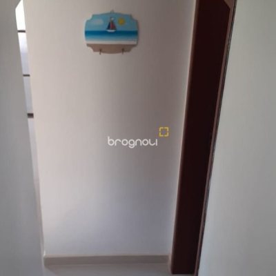 Casa com 114m², 3 quartos (sendo 1 suíte), 1 garagem, no bairro Ingleses do Rio Vermelho em Florianópolis