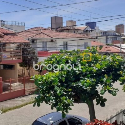 Casa com 114m², 3 quartos (sendo 1 suíte), 1 garagem, no bairro Ingleses do Rio Vermelho em Florianópolis