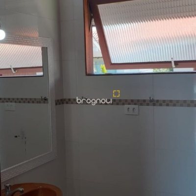Casa com 114m², 3 quartos (sendo 1 suíte), 1 garagem, no bairro Ingleses do Rio Vermelho em Florianópolis