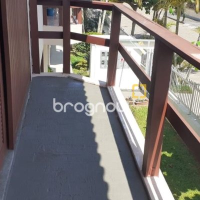 Casa com 114m², 3 quartos (sendo 1 suíte), 1 garagem, no bairro Ingleses do Rio Vermelho em Florianópolis