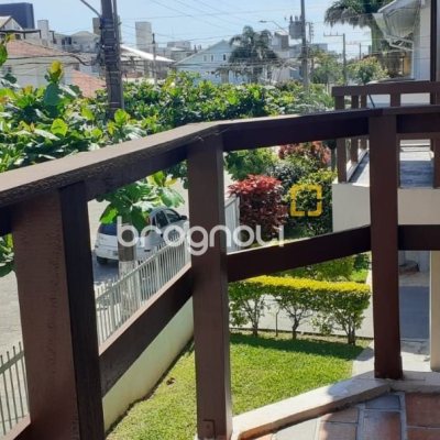 Casa com 114m², 3 quartos (sendo 1 suíte), 1 garagem, no bairro Ingleses do Rio Vermelho em Florianópolis