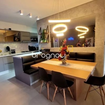 Apartamento com 107m², 2 quartos (sendo 2 suítes), 2 garagens, no bairro Ingleses em Florianópolis