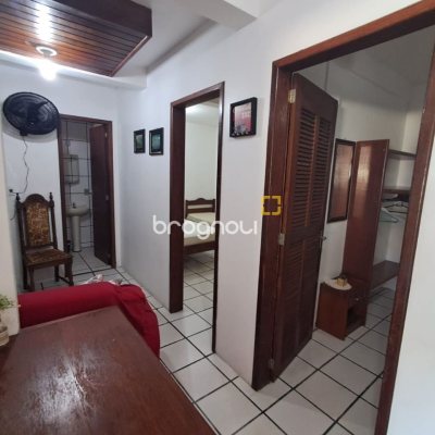 Pousada / Hotel com 500m², 12 quartos (sendo 12 suítes), 11 garagens, no bairro Canasvieiras em Florianópolis