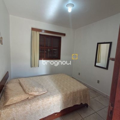 Pousada / Hotel com 500m², 12 quartos (sendo 12 suítes), 11 garagens, no bairro Canasvieiras em Florianópolis