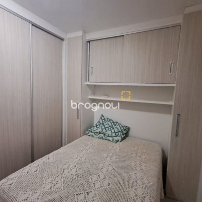 Pousada / Hotel com 500m², 12 quartos (sendo 12 suítes), 11 garagens, no bairro Canasvieiras em Florianópolis