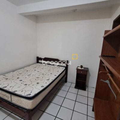 Pousada / Hotel com 500m², 12 quartos (sendo 12 suítes), 11 garagens, no bairro Canasvieiras em Florianópolis