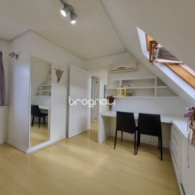 Casa de Condomínio com 392m², 4 quartos (sendo 4 suítes), 5 garagens, no bairro Cacupé em Florianópolis