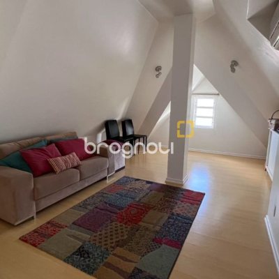 Casa de Condomínio com 392m², 4 quartos (sendo 4 suítes), 5 garagens, no bairro Cacupé em Florianópolis