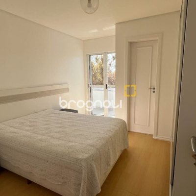 Casa de Condomínio com 392m², 4 quartos (sendo 4 suítes), 5 garagens, no bairro Cacupé em Florianópolis