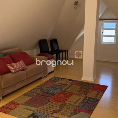 Casa de Condomínio com 392m², 4 quartos (sendo 4 suítes), 5 garagens, no bairro Cacupé em Florianópolis