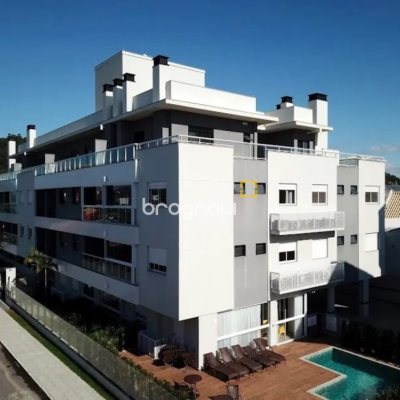 Apartamento com 71m², 2 quartos (sendo 1 suíte), 1 garagem, no bairro Canasvieiras em Florianópolis