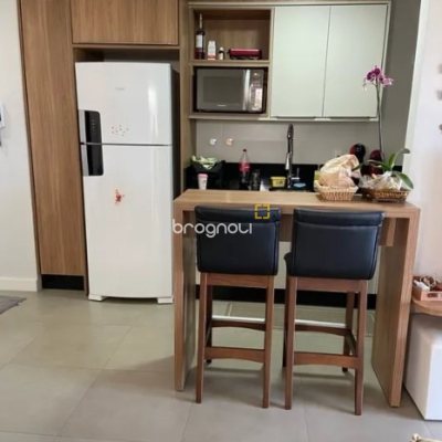 Apartamento com 71m², 2 quartos (sendo 1 suíte), 1 garagem, no bairro Canasvieiras em Florianópolis