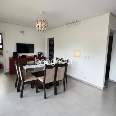 Casa de Condomínio com 384m², 3 quartos (sendo 3 suítes), 4 garagens, no bairro Rio Vermelho em Florianópolis